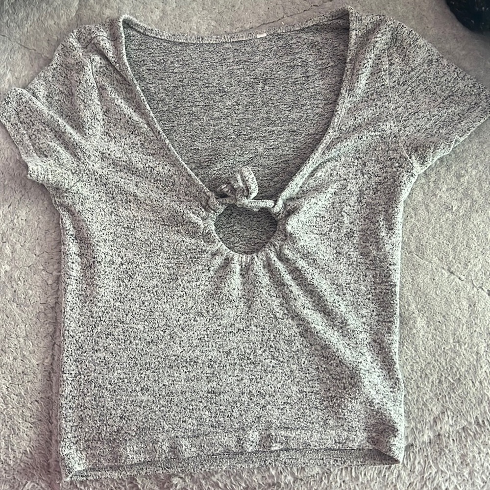 grey front tie top
